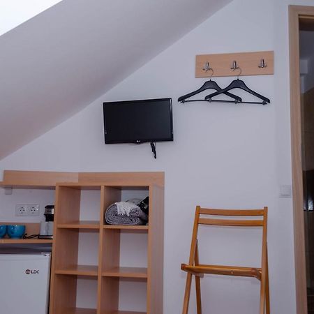 Mansarda Mica Cu Baie Proprie Leilighet Cluj-Napoca Eksteriør bilde